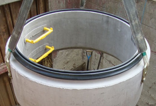 Step Irons built into manhole